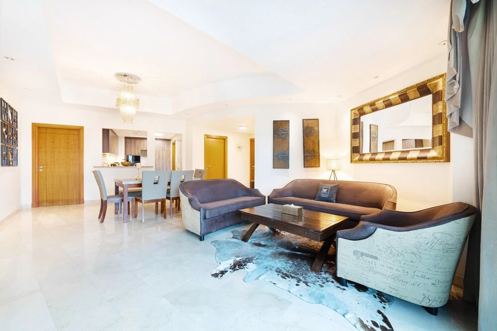 Дубай: Maison Privee - Spacious Apt w/ Beach, Pool and Marina Access
