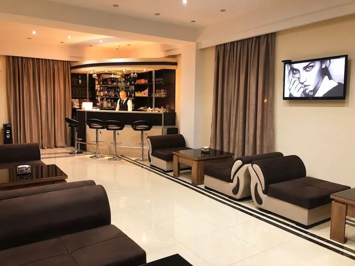 Grand Palace Hotel Tbilisi - מלון גראנד פאלאס טביליסי — фото 3