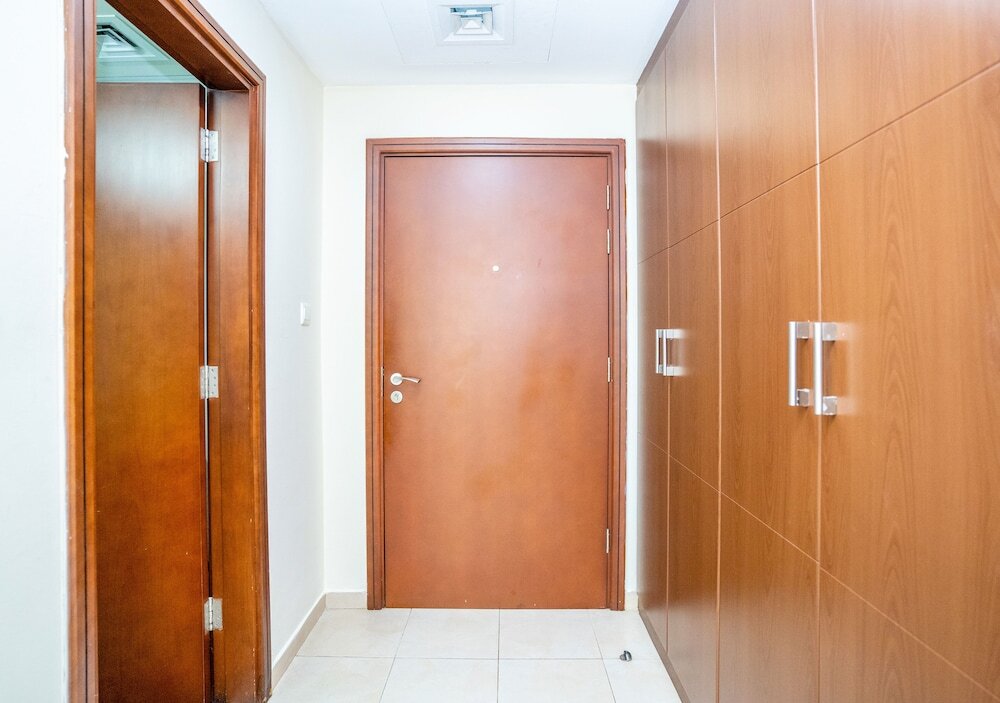 Дубай: Tanin - Spacious Studio Close to Burj Khalifa & Dubai Mall