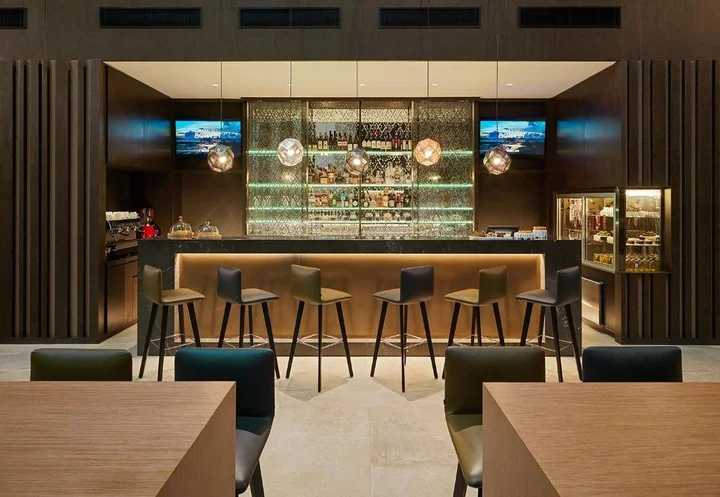 Тбилиси: Sheraton Grand Tbilisi Metechi Palace