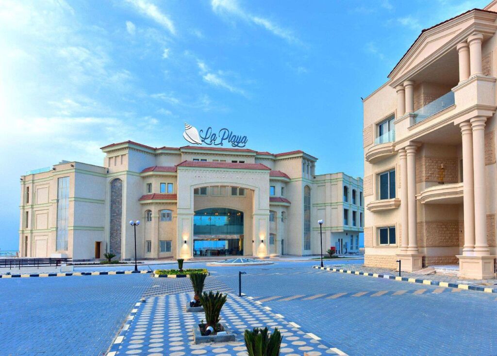 Эль-Аламейн: Hotelux La Playa Alamein