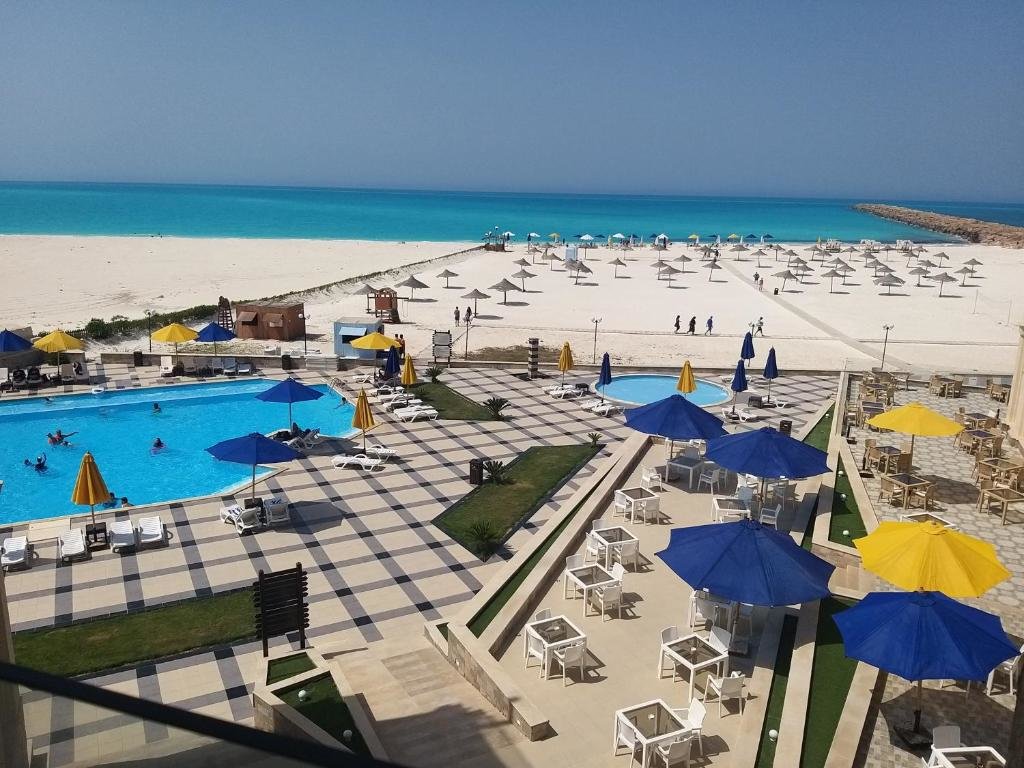 Эль-Аламейн: Hotelux La Playa Alamein