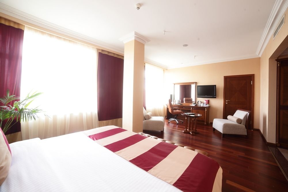Минск: Crowne Plaza Hotel