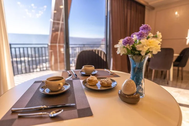 Тбилиси: Отель Residence Plaza Mimino