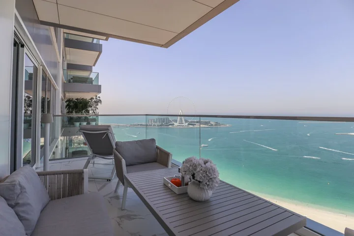 Дубай: Apartments HiGuests - Luxurious Apartment direct access to the beach!