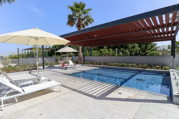 Дубай: Apartments HiGuests - Luxurious Apartment direct access to the beach!