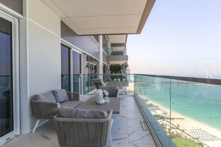 Дубай: Apartments HiGuests - Luxurious Apartment direct access to the beach!
