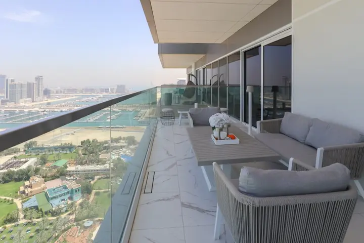 Дубай: Apartments HiGuests - Luxurious Apartment direct access to the beach!
