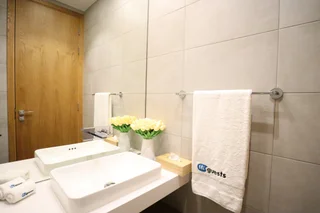 Дубай: Apartments HiGuests - Luxurious Apartment direct access to the beach!