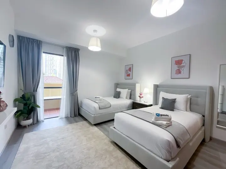 Дубай: Apartments HiGuests - Amazing Family Size Apt in JBR with Pool and Gym