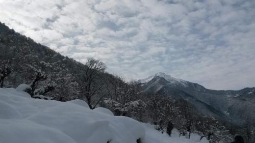 Паки: Svaneti. Place in nature for rest