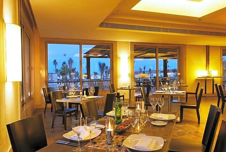 Айн-Сохна: Jaz Little Venice Golf Resort.