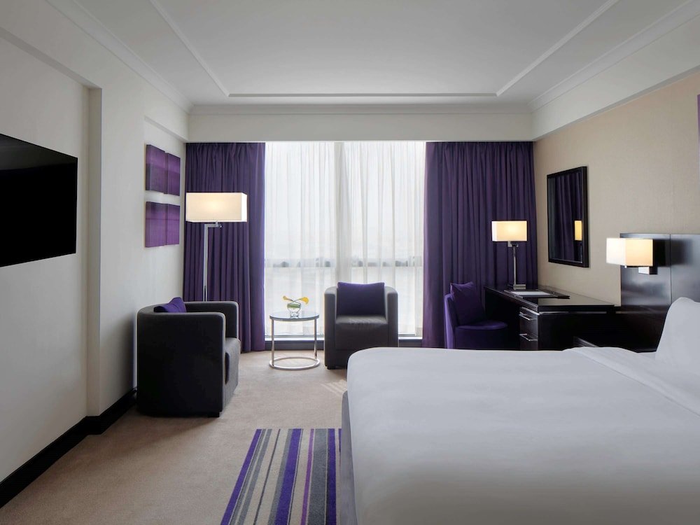 Дубай: Pullman Dubai Creek City Centre