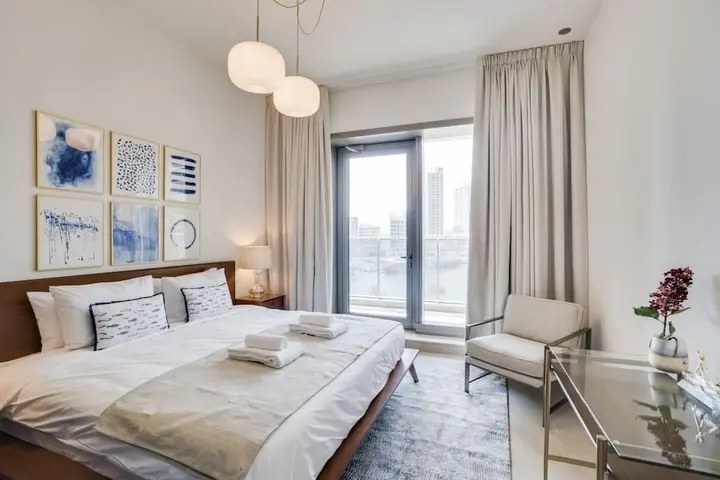 Дубай: Modern En-suite Flat w/ Dubai Marina View!