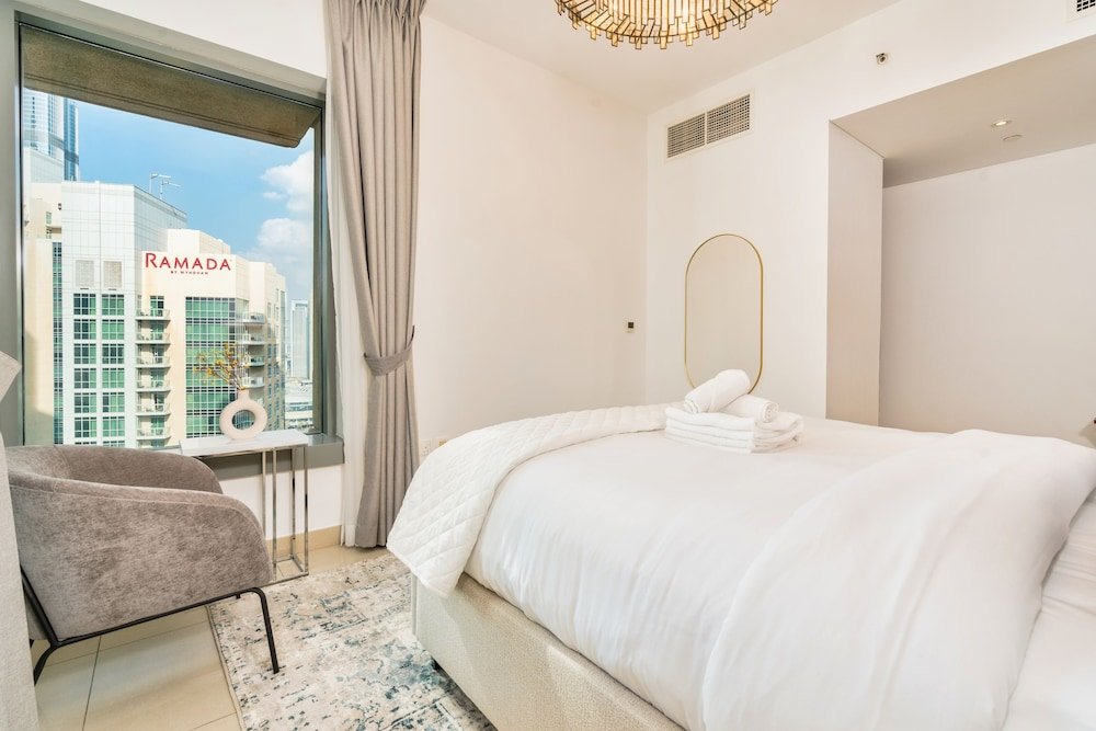 Дубай: Luxury Burj Khalifa & Fountain View Apt Downtown