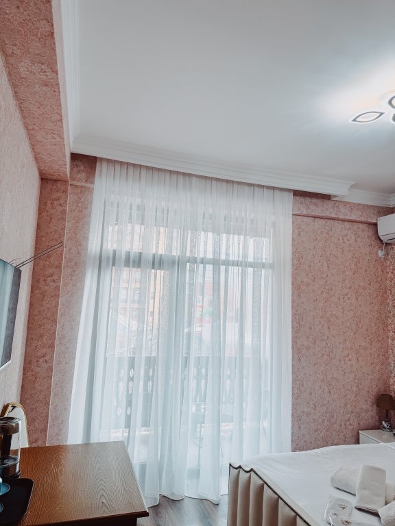 Ереван: Отель Armenia