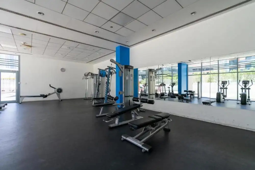Дубай: Modern and Airy 2BR in Palm Jumeirah