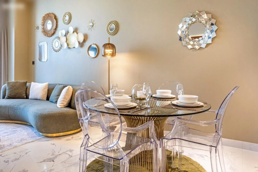 Дубай: Luxury 2B Apt Al Habtoor Amna Tower