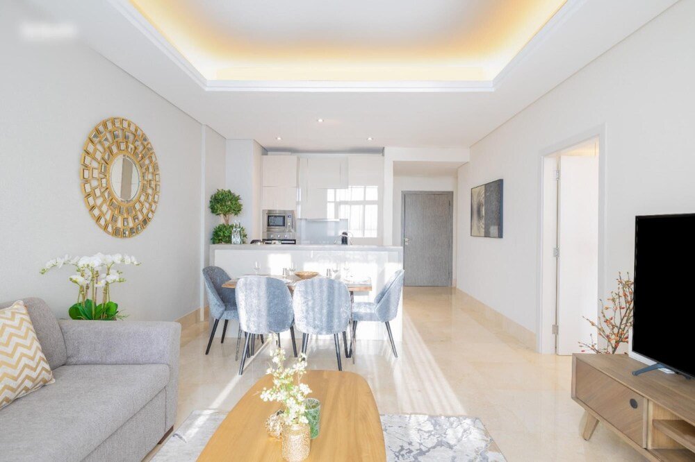 Дубай: Pvt Beach The8 in Dubai