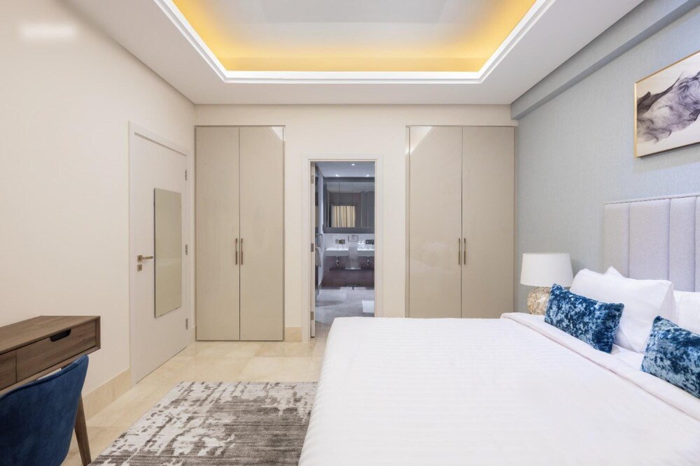 Дубай: Pvt Beach The8 in Dubai