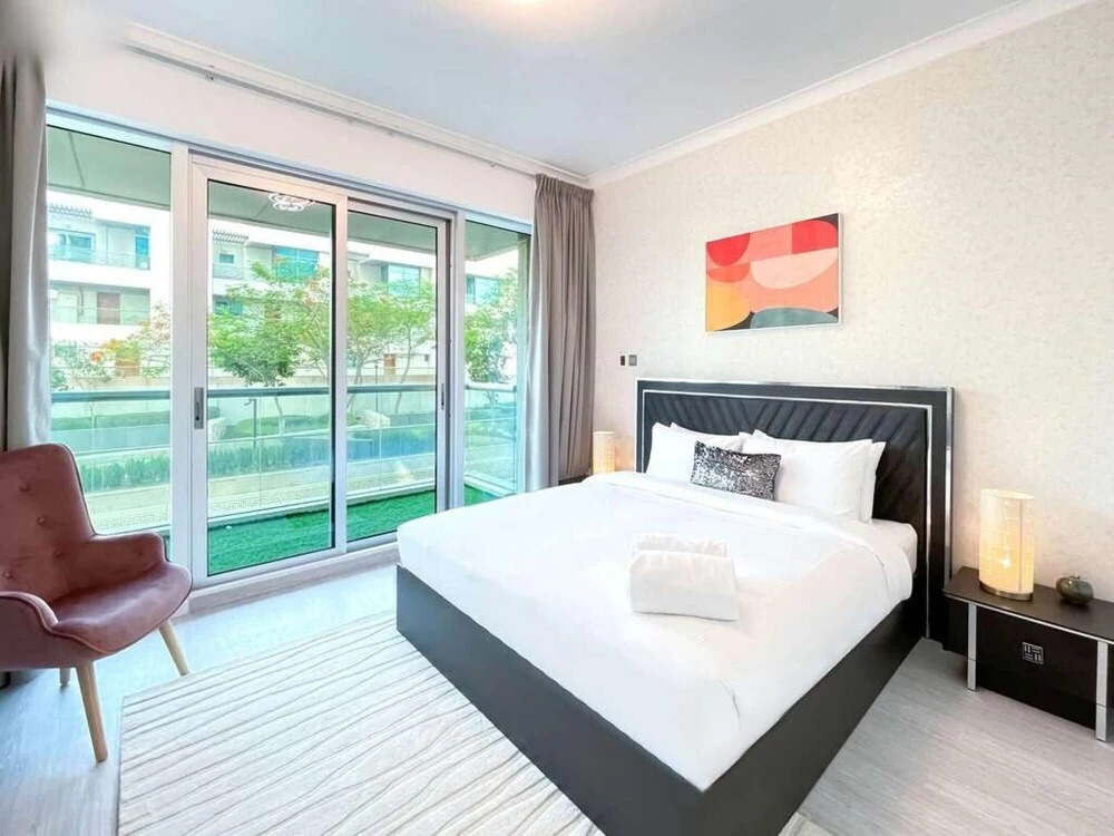 Дубай: Cozy 2BR With Balcony The Greens