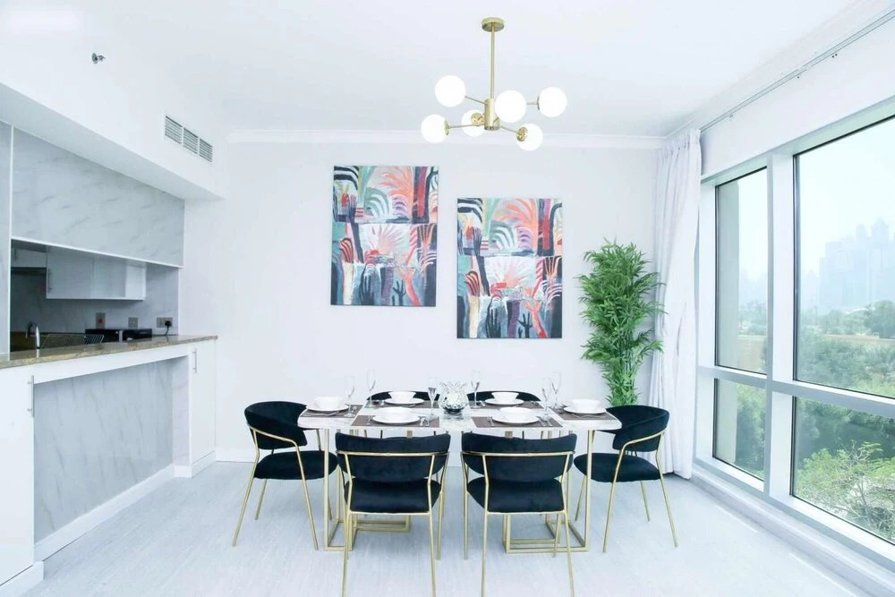 Дубай: Cozy 2BR With Balcony The Greens