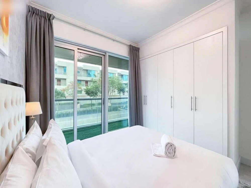 Дубай: Cozy 2BR With Balcony The Greens