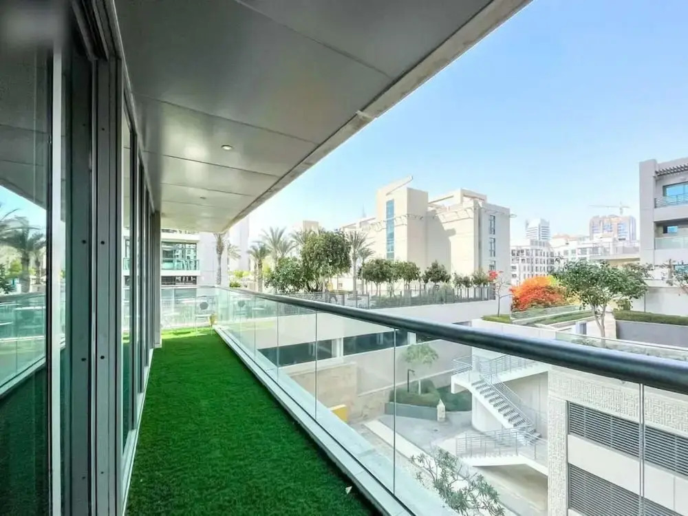 Дубай: Cozy 2BR With Balcony The Greens