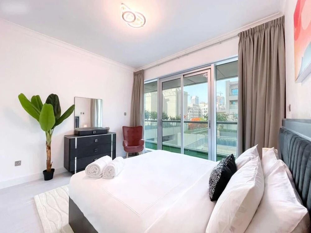 Дубай: Cozy 2BR With Balcony The Greens