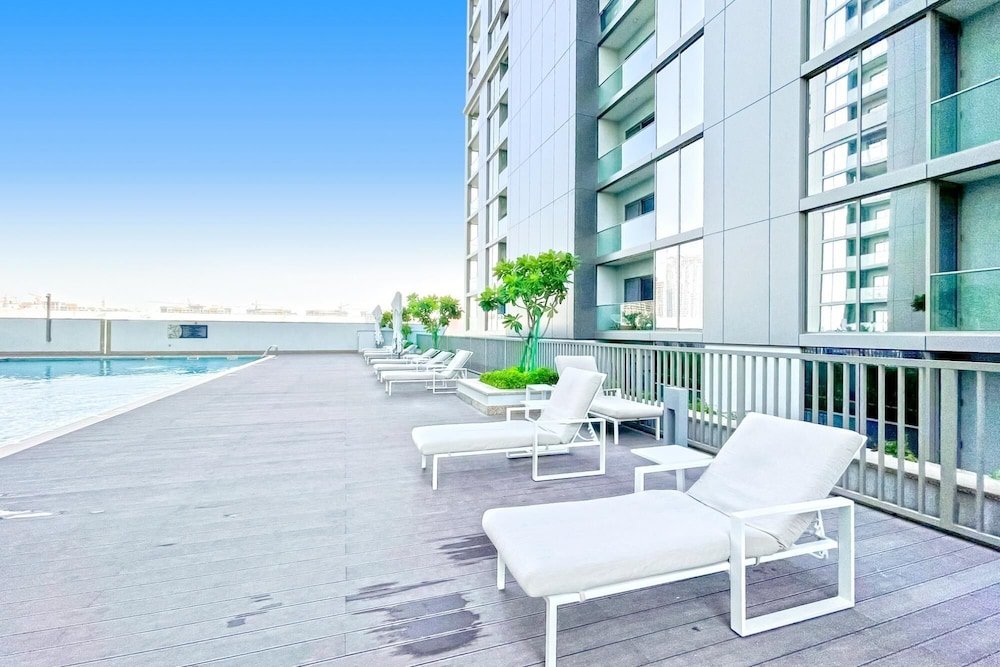 Дубай: Luxury Lifestyle 1BR at Sobha Creek