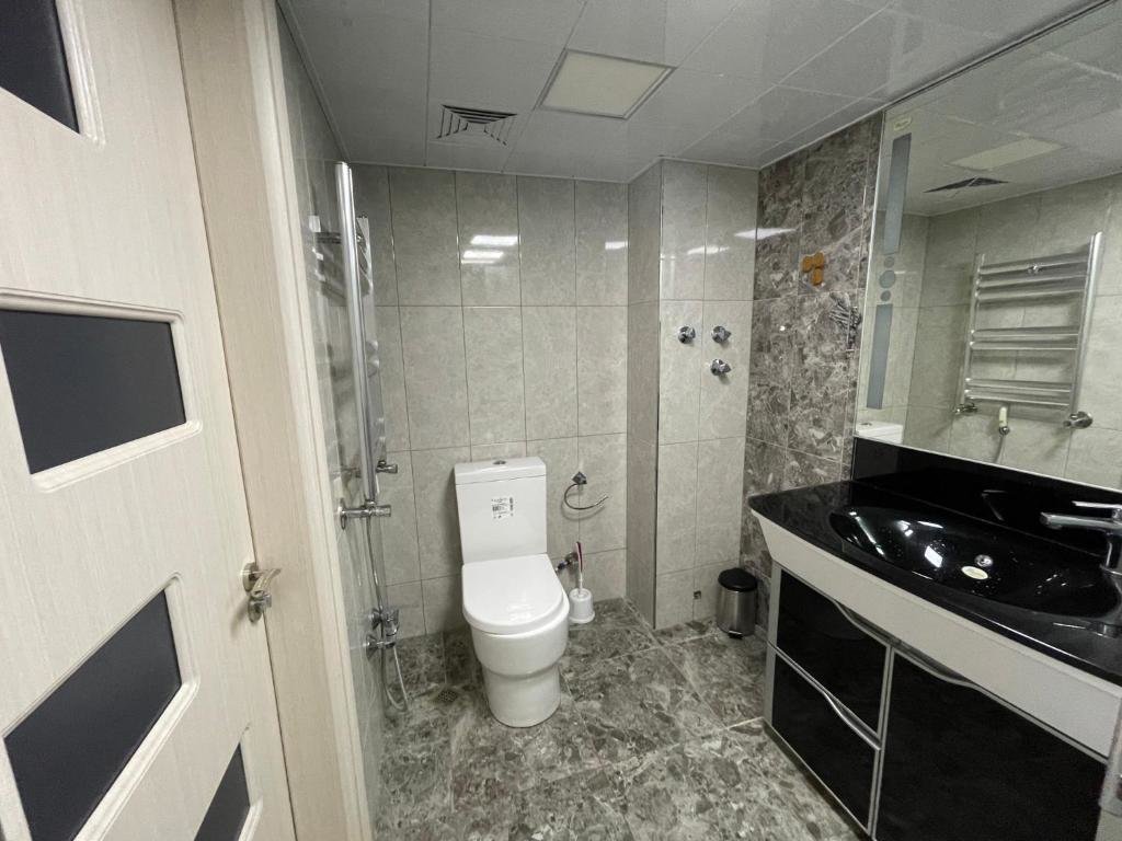 Баку: Sea view apart becide Hilton