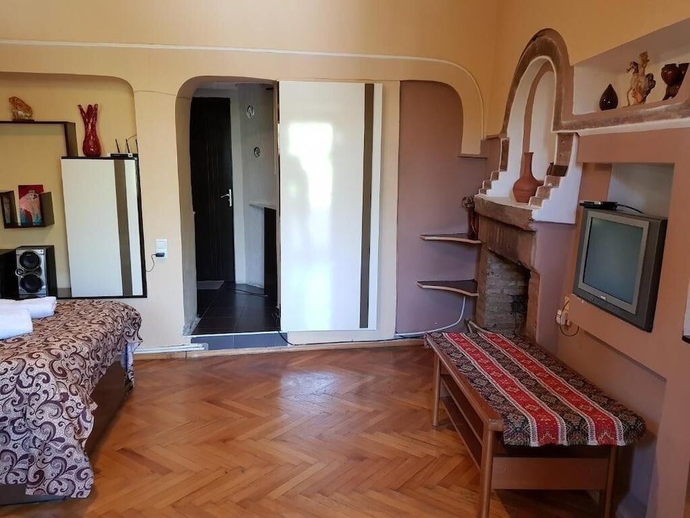 Тбилиси: Sunny Tiflis