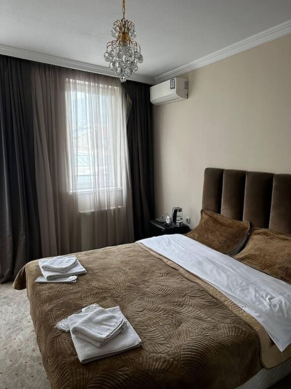 Тбилиси: Hotel Grandis