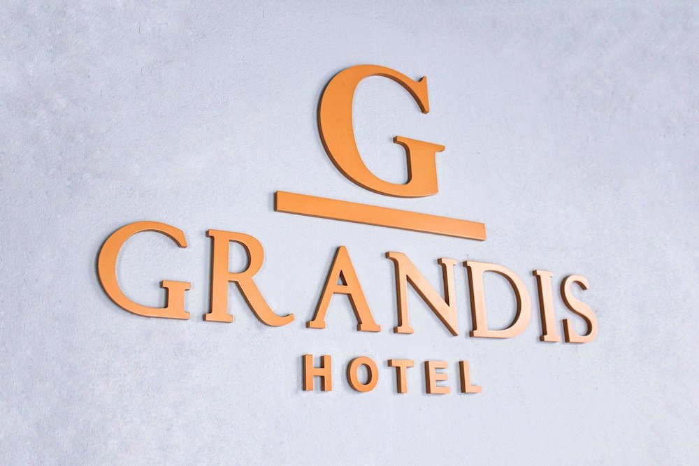 Тбилиси: Hotel Grandis