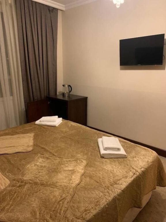 Тбилиси: Hotel Grandis
