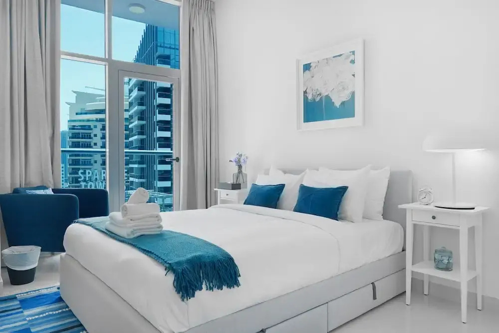 Дубай: Maison Privee - Beautiful Chic Apt w/Full Marina View Nxt 2 Beach