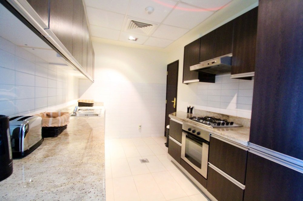 Дубай: Kennedy Towers - Marina Heights