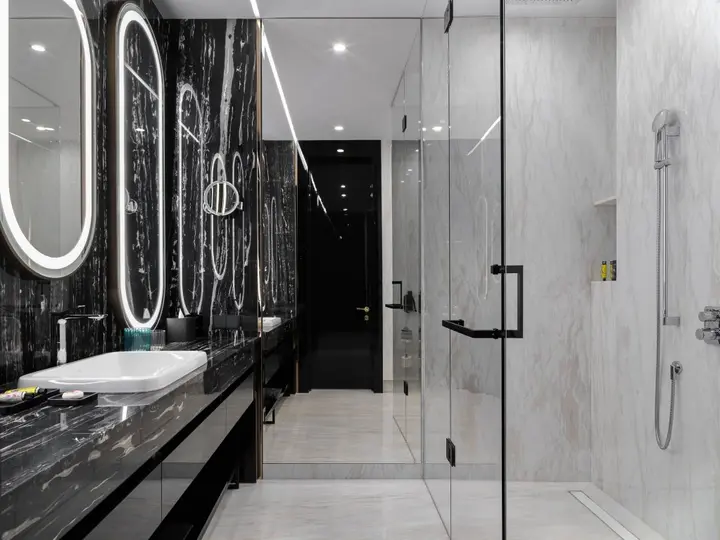 Ереван: Seven Visions Resort and Places, the Dvin