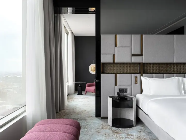 Ереван: Seven Visions Resort and Places, the Dvin
