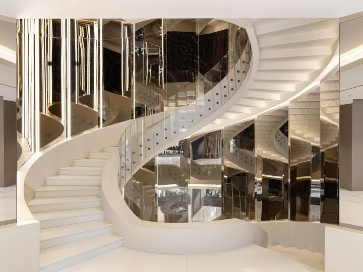 Ереван: Seven Visions Resort and Places, the Dvin