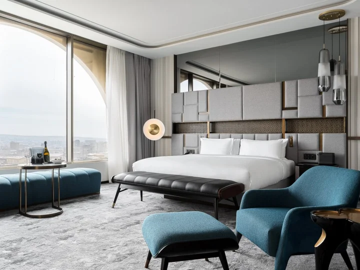 Ереван: Seven Visions Resort and Places, the Dvin