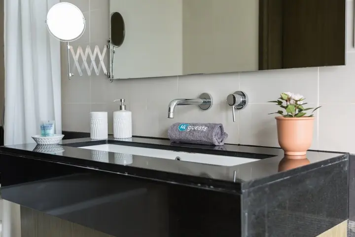 Дубай: Superb apartment walking distance to Burj Khalifa