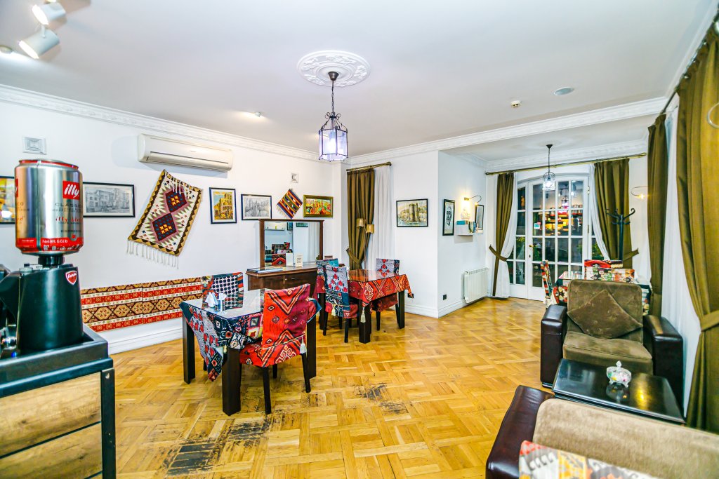 Баку: Отель Deniz Inn