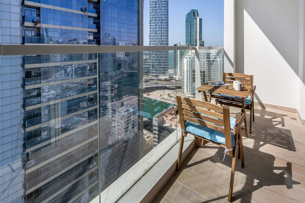 Дубай: Ultramodern Studio With Sublime Decors in Dubai Marina