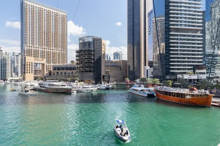 Дубай: Ultramodern Studio With Sublime Decors in Dubai Marina