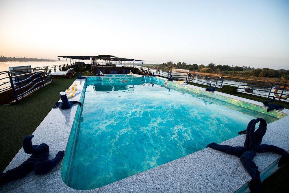 Луксор: MS Royal La Terrasse Luxor-Aswan 7 Night Cruise Thur-Thur