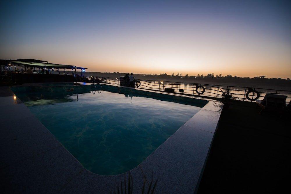 Луксор: MS Royal La Terrasse Luxor-Aswan 7 Night Cruise Thur-Thur