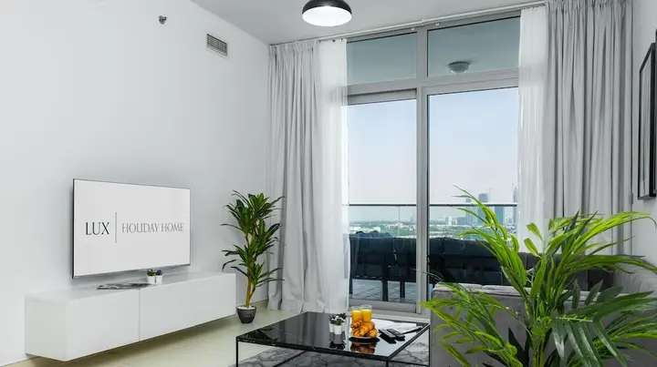 Дубай: LUX Holiday Home - Azure Residence 5