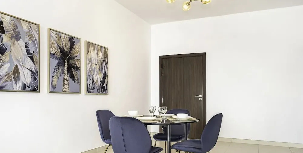 Дубай: LUX Holiday Home - Azure Residence 5