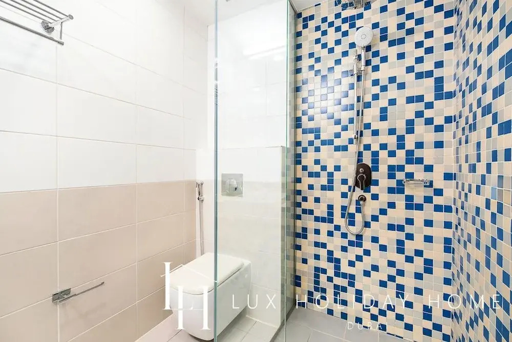 Дубай: LUX Holiday Home - Azure Residence 5
